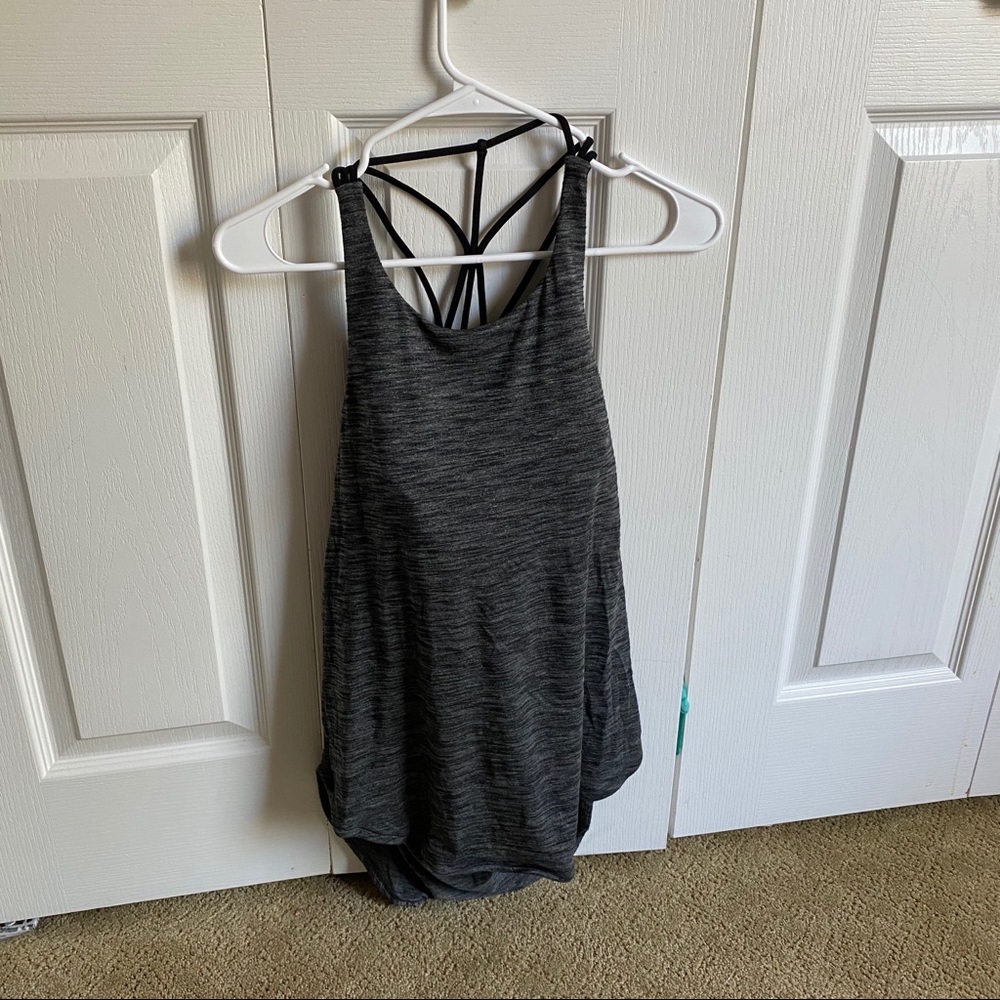 lululemon Raise the Barre tank - EUC